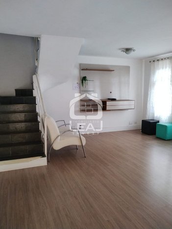 Apartamento em Rua Pedrina Maria da Silva Valente, Parque Munhoz - São Paulo - undefined