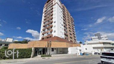 apartment em Pastor William Richard Schisler Filho, Itacorubi - Florianópolis - SC