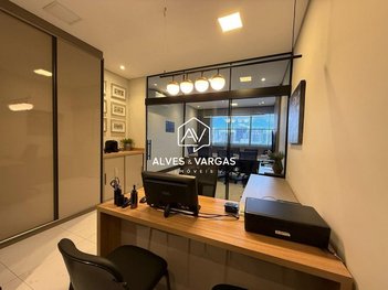 office em Rua Marechal Deodoro, Centro - Curitiba - PR