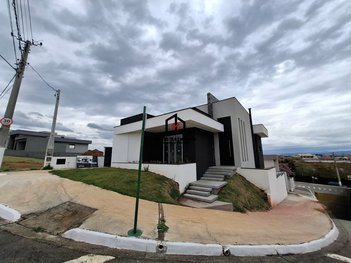 house em Estrada Municipal Professora Olívia Alegri, Caçapava Velha - Caçapava - SP