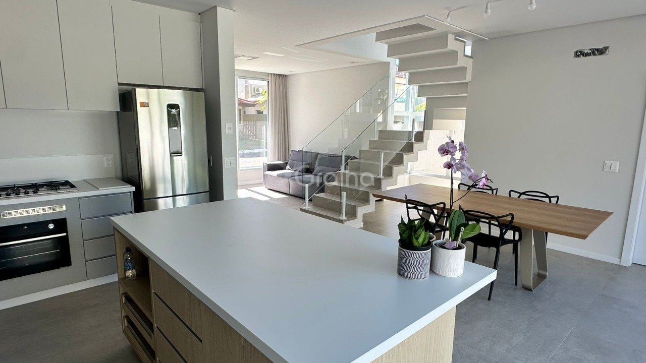 Area integrada do primeiro piso