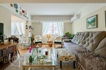 apartment em Rua Miguel Tostes, Rio Branco - Porto Alegre - RS