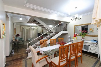 house em Rua Vitório Francisco Giordani, Jardim Itu - Porto Alegre - RS