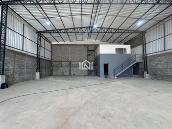 industrial em Rua Firmino Pires, Jardim do Rio Cotia - Cotia - SP