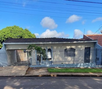 house em Rua Pioneiro Vitório Barison, Jardim São Jorge - Maringá - PR