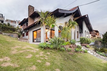 house em Alcebíades Antônio dos Santos, Nonoai - Porto Alegre - RS