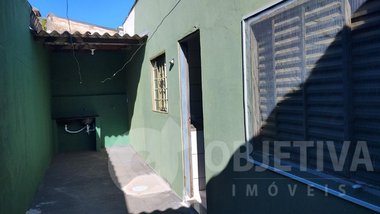 house em Rua Otávio Leite Silva, Luizote de Freitas - Uberlândia - MG