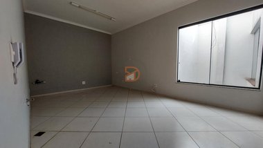 business em Rua Ministro Cunha Canto, Centro - Mogi Mirim - SP