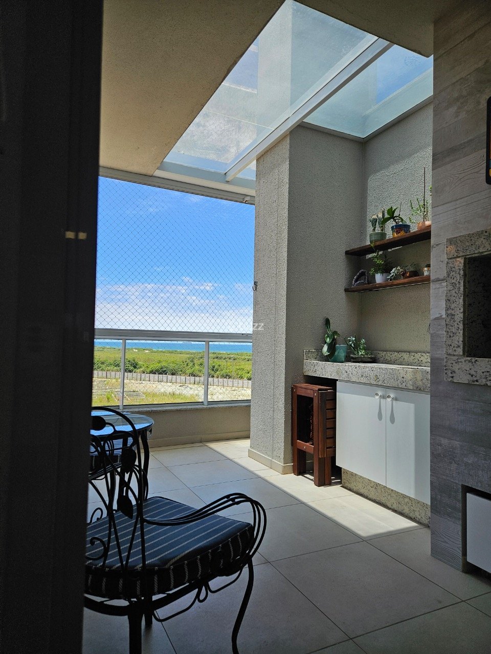 Espaço gourmet com vista mar