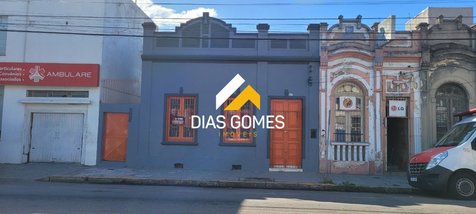 house em Rua Santos Dumont, Centro - Pelotas - RS