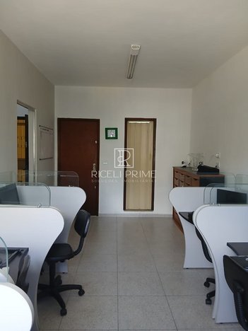office em Rua Caroen, Penha Circular - Rio de Janeiro - RJ