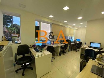 office em Rua Real Grandeza, Botafogo - Rio de Janeiro - RJ