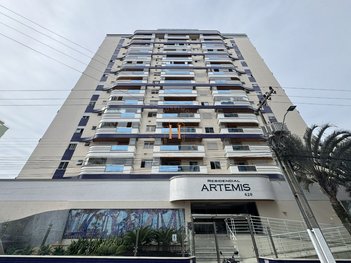 apartment em Rua Osni João Vieira, Campinas - São José - SC