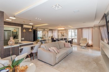apartment em Rua Carlos Trein Filho, Auxiliadora - Porto Alegre - RS