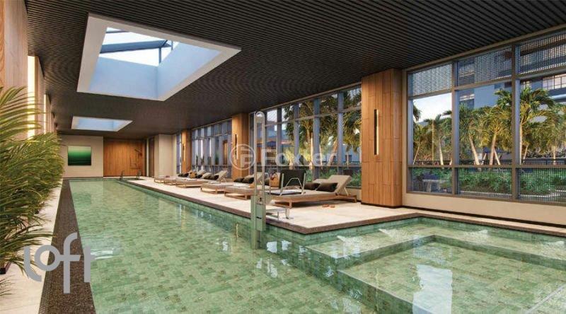 piscina-interna-com-vista-panoramica