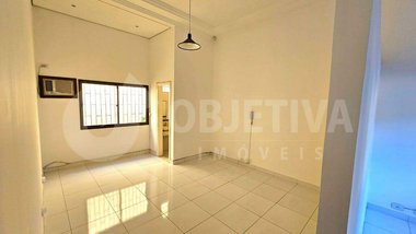 office em Rua Paraná, Brasil - Uberlândia - MG