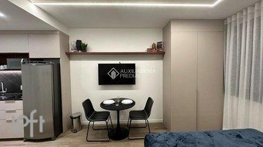 apartment em Rua Casemiro de Abreu, Rio Branco - Porto Alegre - RS