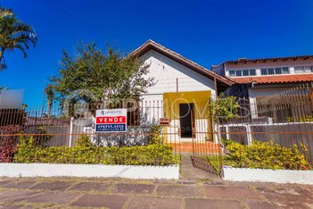 house em Assis Chateaubriand, São Sebastião - Porto Alegre - RS
