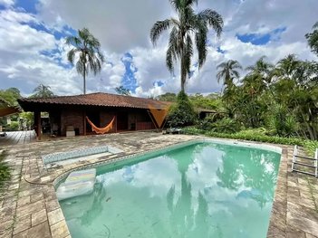 house em Avenida Dona Cherubina Viana, Vila Santo Antônio - Cotia - SP