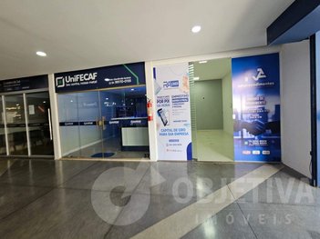 office em Avenida Rondon Pacheco, Saraiva - Uberlândia - MG