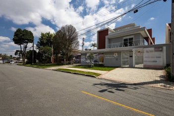 house em Rua Carlota Straube de Araújo, Boa Vista - Curitiba - PR