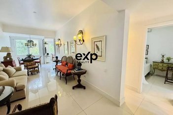 apartment em Rua Pompeu Loureiro, Copacabana - Rio de Janeiro - RJ