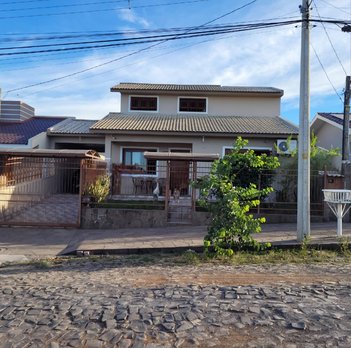 house em dos Jacarandás, Pinheiro Machado - Santa Maria - RS