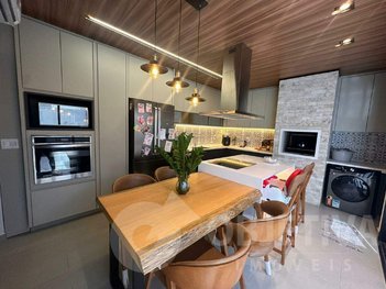 house em Avenida Jasmim do Campo, Bosque dos Buritis - Uberlândia - MG