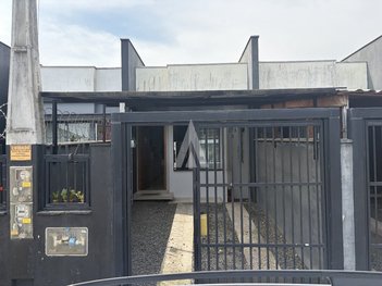 house em Rua Modelo, Floresta - Joinville - SC