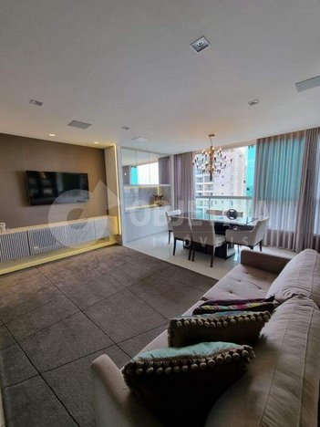 apartment em Avenida Lázara Alves Ferreira, Santa Mônica - Uberlândia - MG