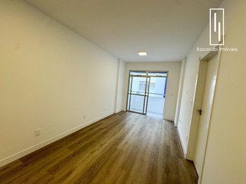apartment em Acelon Pacheco da Costa, Itacorubi - Florianópolis - SC