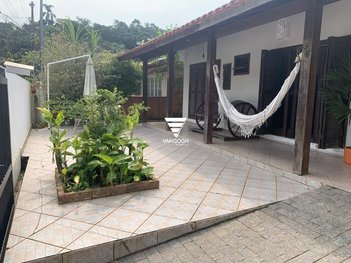 house em Rua Gardênia, Morrinhos - Bombinhas - SC