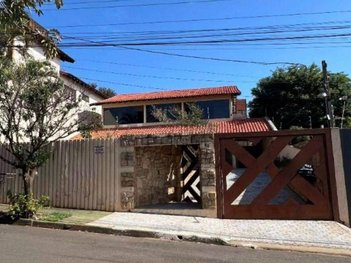 house em Rua Taquaritinga, Champagnat - Londrina - PR