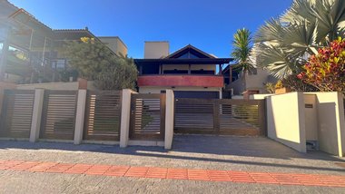 house em Rua Ismael Lobo, Garopaba - Garopaba - SC