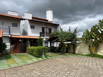 house em Rua Ferdinando Morroni, Mogi Moderno - Mogi das Cruzes - SP