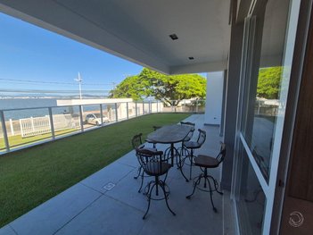 apartment em Haroldo Soares Glavan, Cacupé - Florianópolis - SC