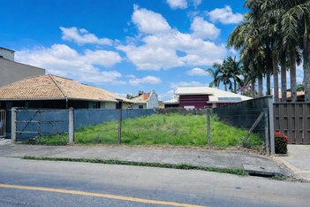 land_lot em Rua dos Bandeirantes, Glória - Joinville - SC