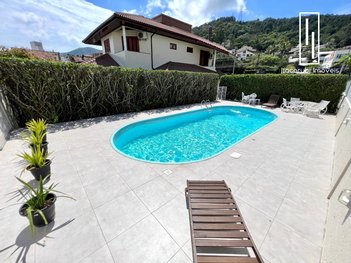 house em Heidelberg, Córrego Grande - Florianópolis - SC
