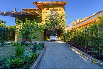 house em Rua Estefano Joucoski, Vista Alegre - Curitiba - PR