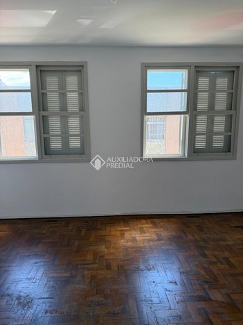 apartment em Rua Eurico Lara, Medianeira - Porto Alegre - RS