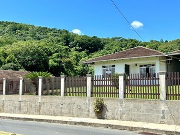 house em Rua Arnoldo Beck, Itoupava Central - Blumenau - SC