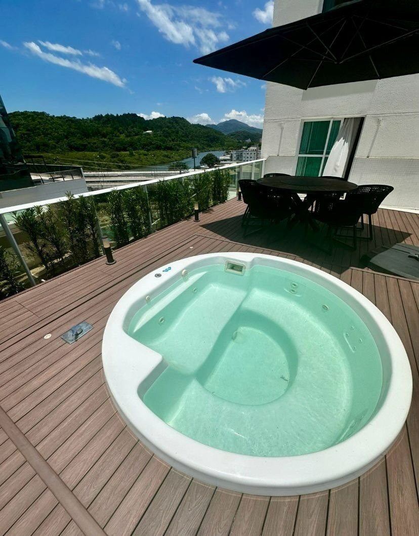 WhatsApp Image 2025-02-14 at 16.42