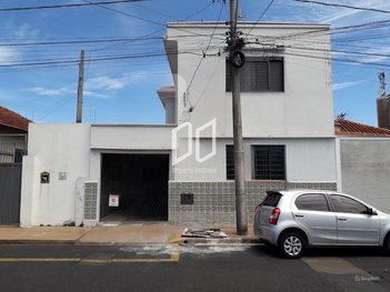 house em Avenida Professor Augusto Cezar, Centro - Araraquara - SP