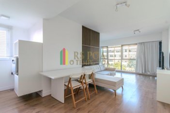 apartment em Avenida Borges de Medeiros, Praia de Belas - Porto Alegre - RS