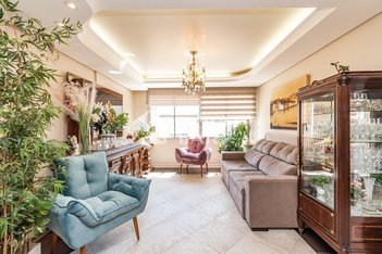 apartment em Rua Coronel Corte Real, Petrópolis - Porto Alegre - RS