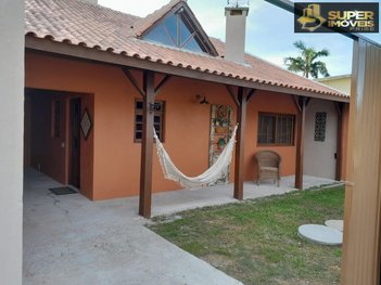 house em Rua Caxias do Sul, Laranjal - Pelotas - RS