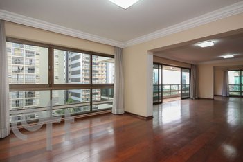 apartment em Rua Voluntários da Pátria, Santana - São Paulo - SP