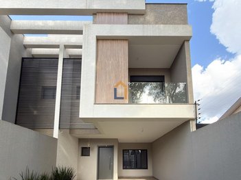 house em Rua Pará, Água Verde - Curitiba - PR