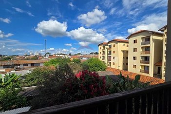 apartment em Rua Antônio Sabino Santa Rosa, Vila Santana - Botucatu - SP