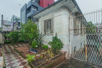 house em Avenida Doutor Carlos Barbosa, Medianeira - Porto Alegre - RS